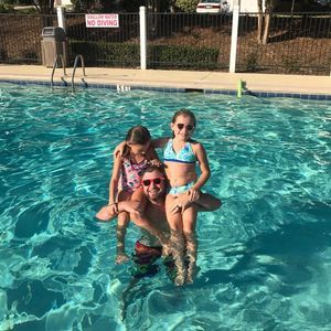 Meet your Posher, Adam